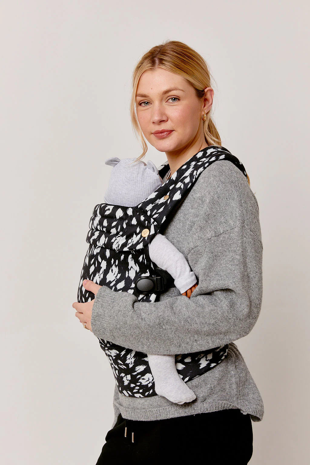 Bizzi Growin Nomad Air Baby Carrier - Orca