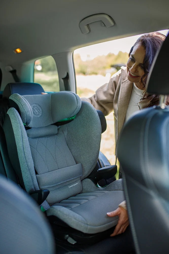 Avionaut MaxSpace Airflow High Back Booster Car Seat