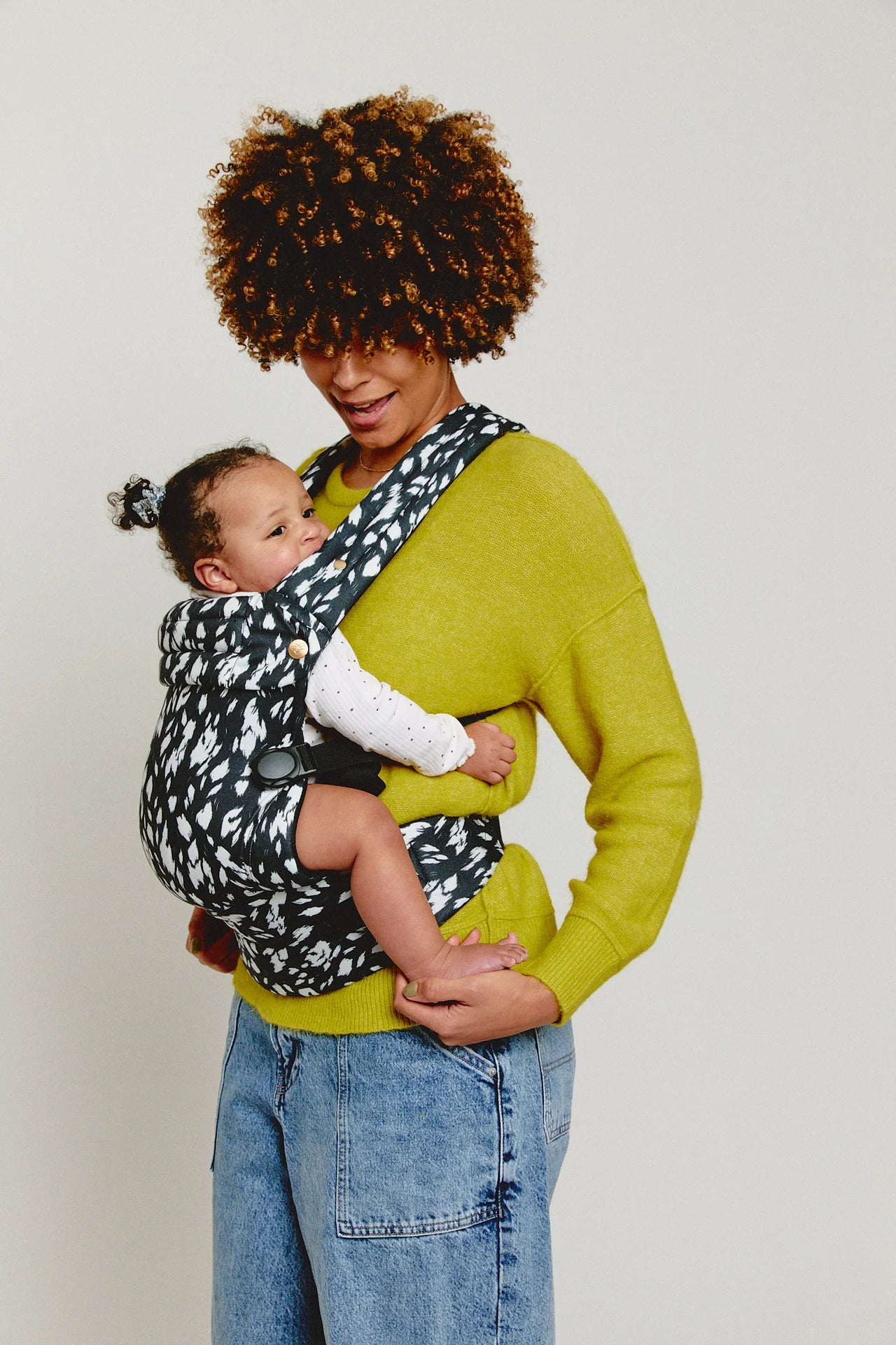 Bizzi Growin Nomad Air Baby Carrier - Orca