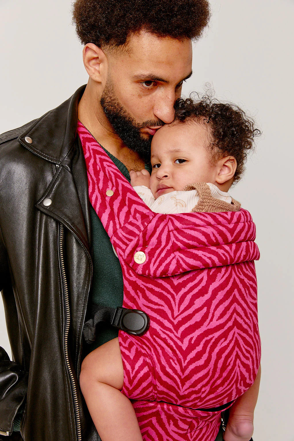 Bizzi Growin Nomad Air Baby Carrier - Flaming Zebrano