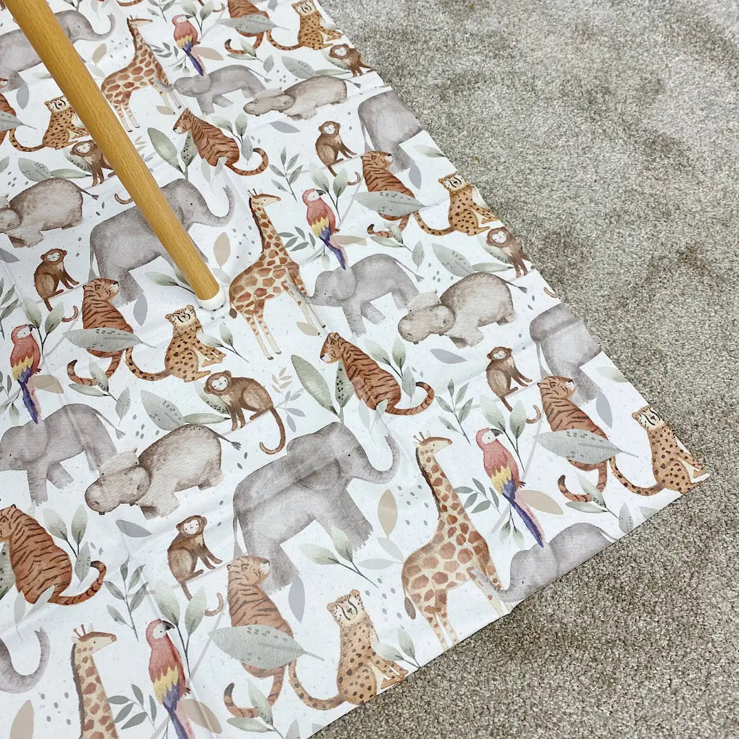 Bobbin and Bumble Wipeable Splash Mat - Jungle Animals
