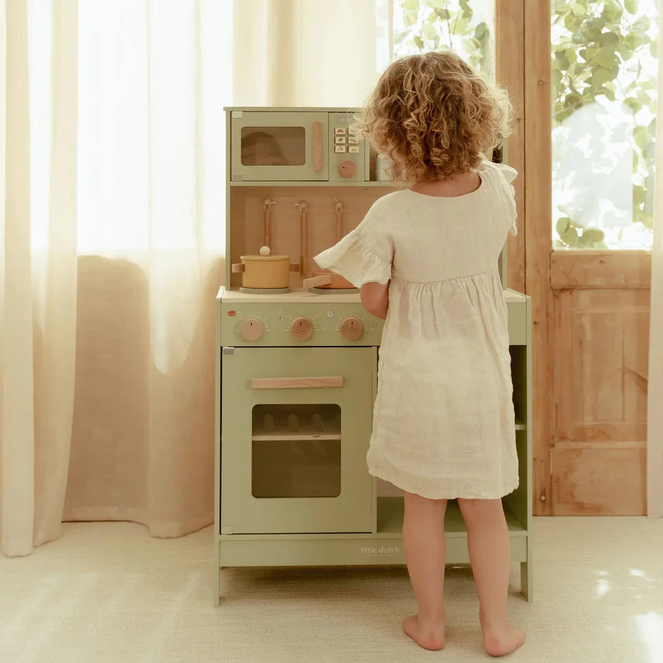 Little Dutch Wooden Play Kitchen
