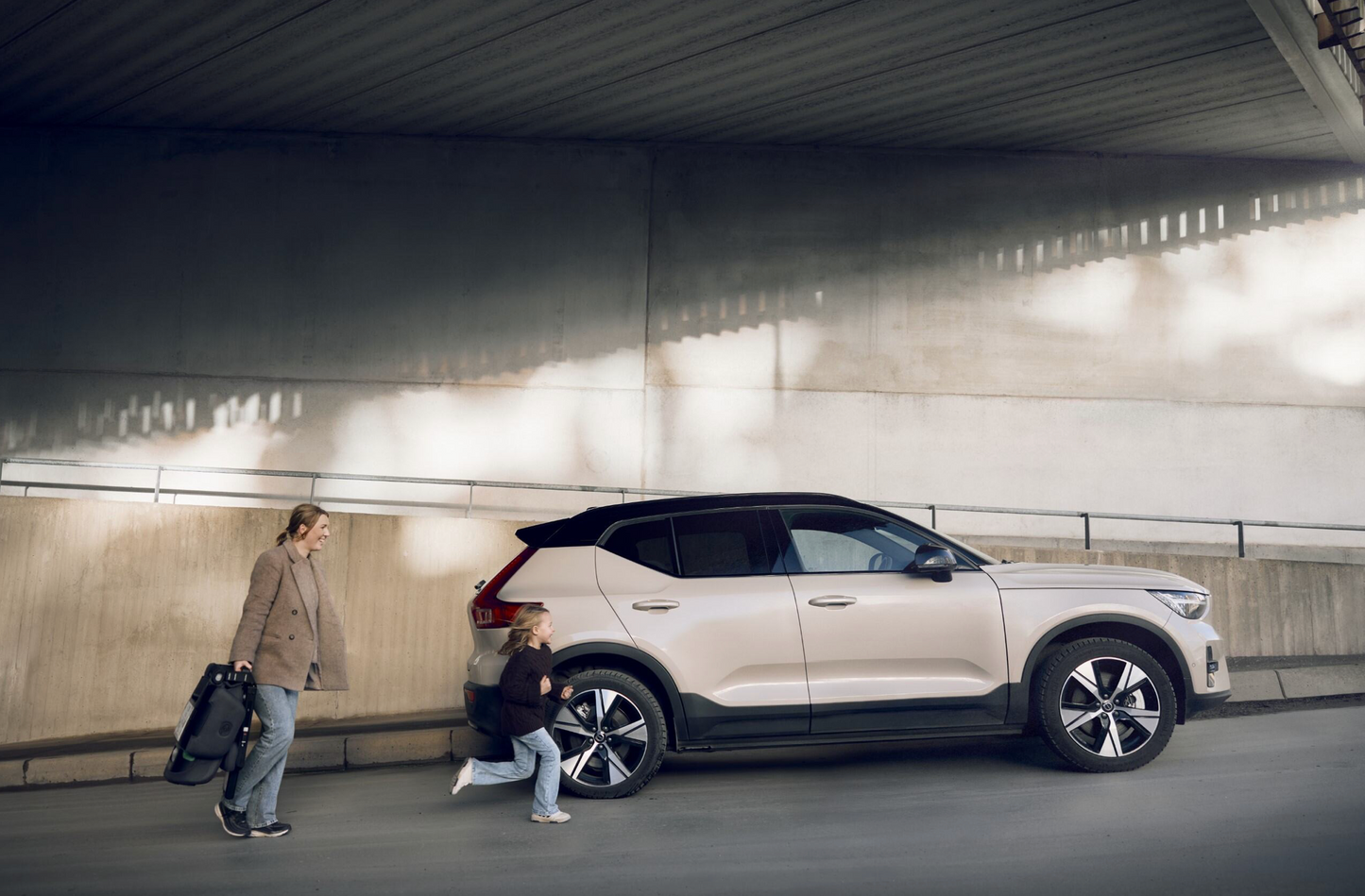 Axkid Up High Back Booster