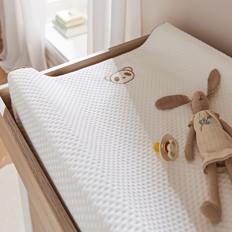 CuddleCo Bamboo Memory Foam Wedge Changing Mat