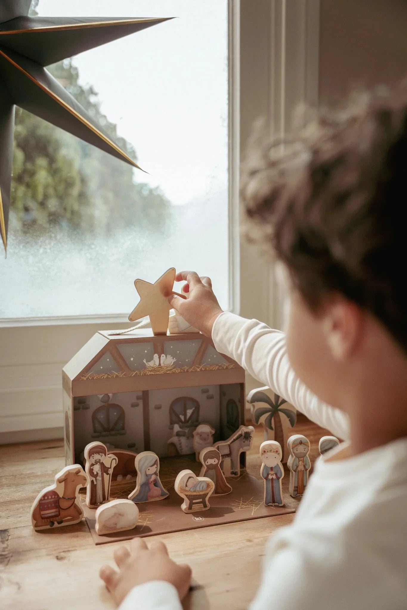 Little Dutch Christmas Nativity Scene