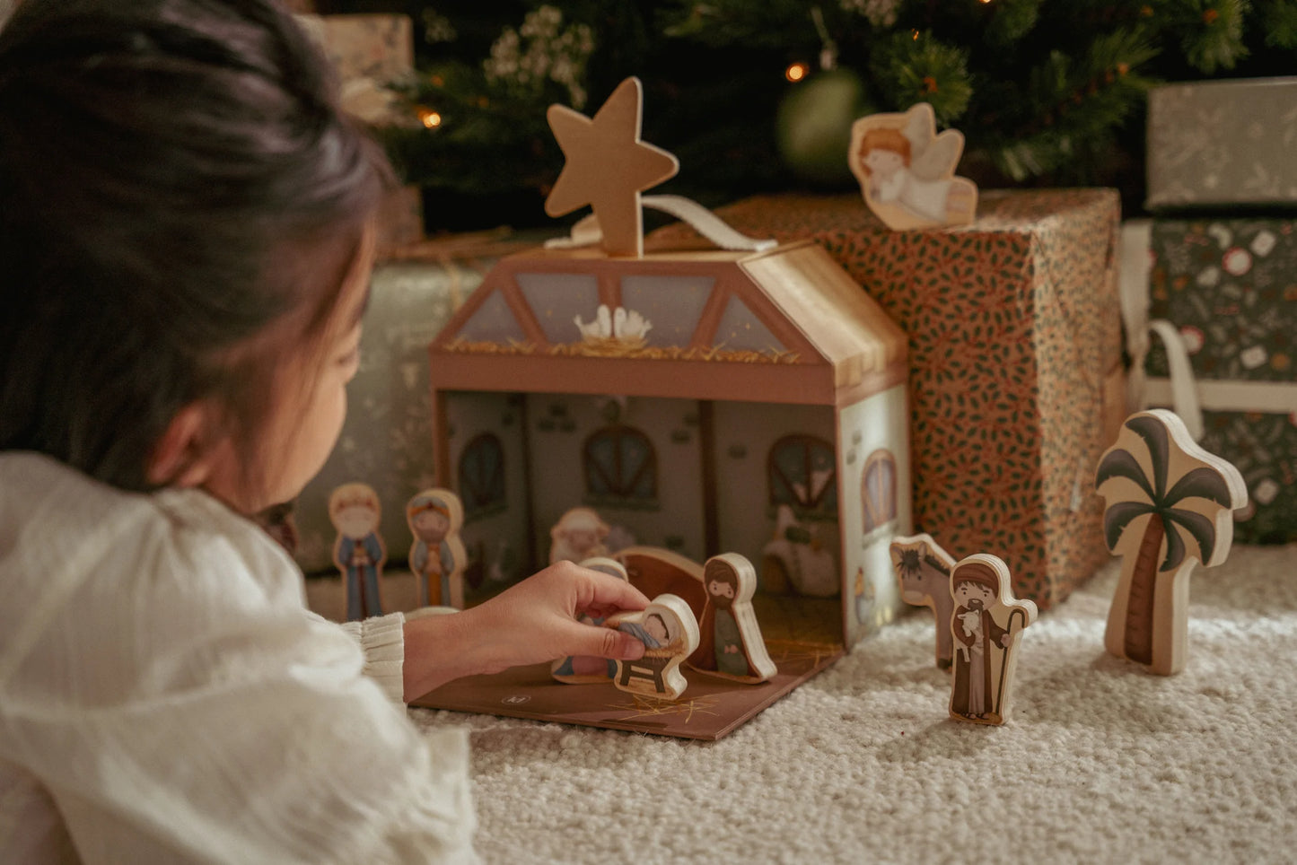 Little Dutch Christmas Nativity Scene