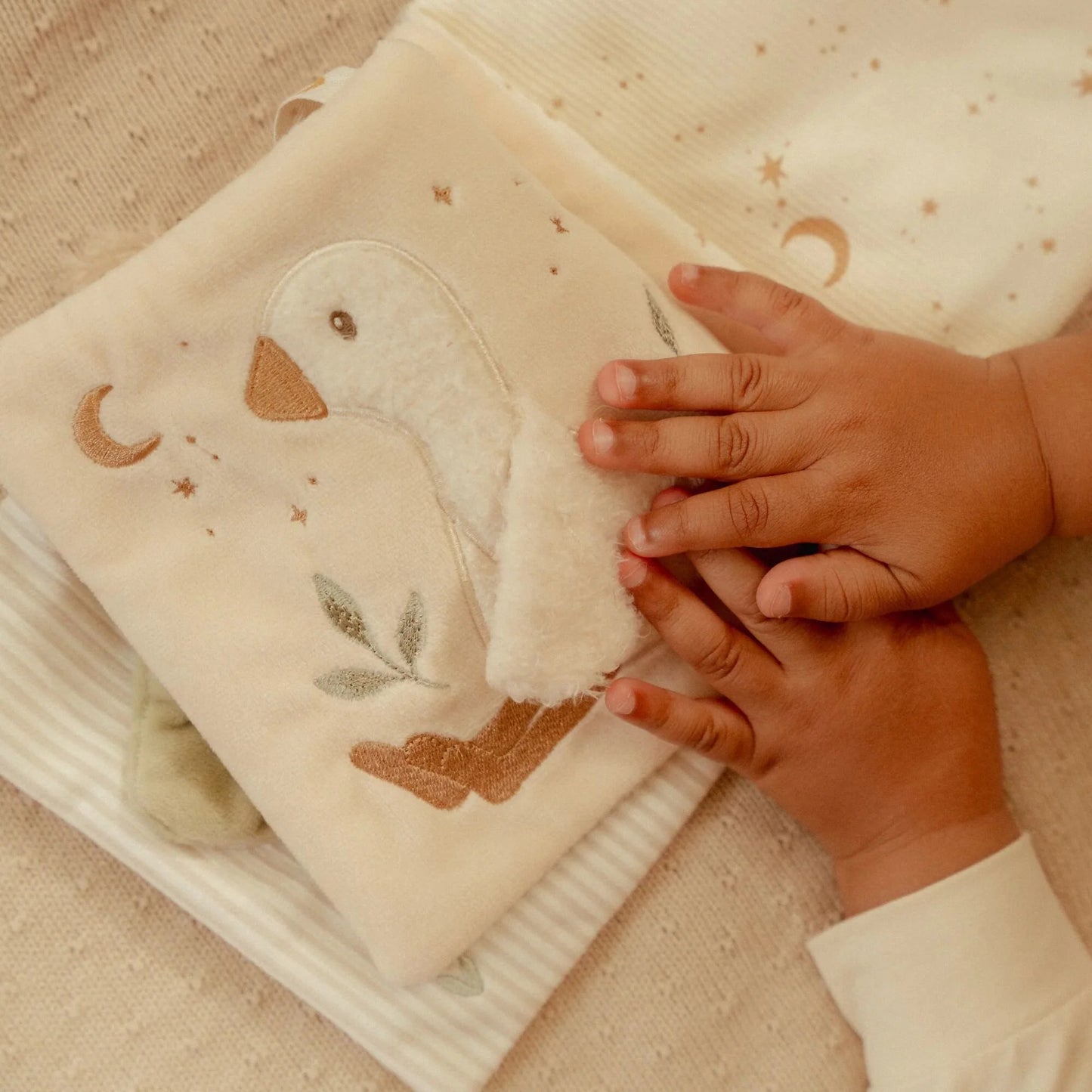Little Dutch Soft Activity Book - Newborn Naturals