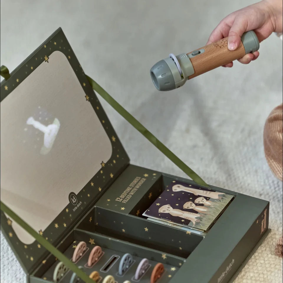Little Dutch Story Projector Flash Light - Safari Friends