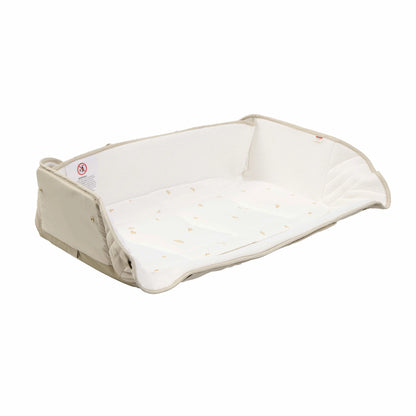 Voksi Carry Me Soft Carrycot - Seashell Sand