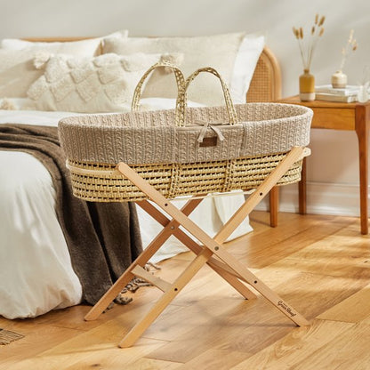 The Little Green Sheep Organic Knitted Moses Basket & Mattress