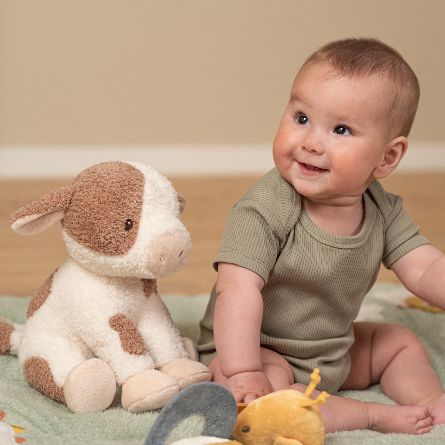 Little Dutch Cuddle Cow 25cm image 1