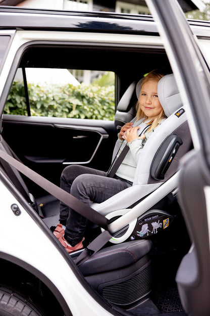 BeSafe Stretch Extended Rear Facing Car Seat image 6