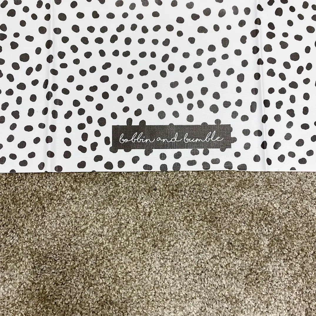 Bobbin and Bumble Wipeable Splash Mat - Monochrome Spotty Polka Dot
