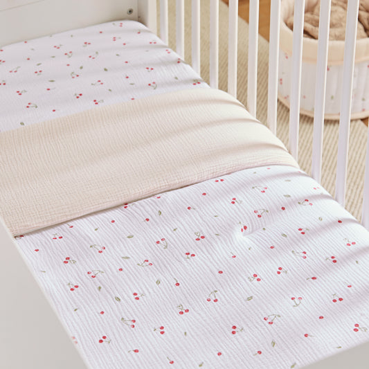 CuddleCo Cot Bed Quilt - Ditsy Cherry