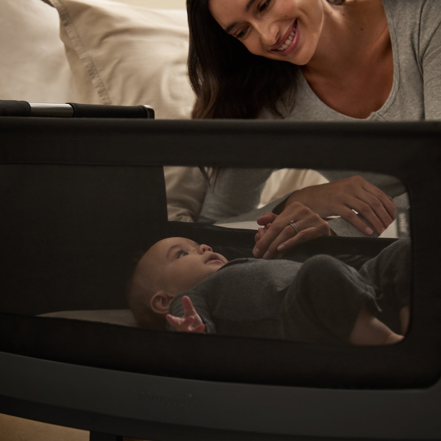 Snüz SnuzPod5 Bedside Crib - Graphite