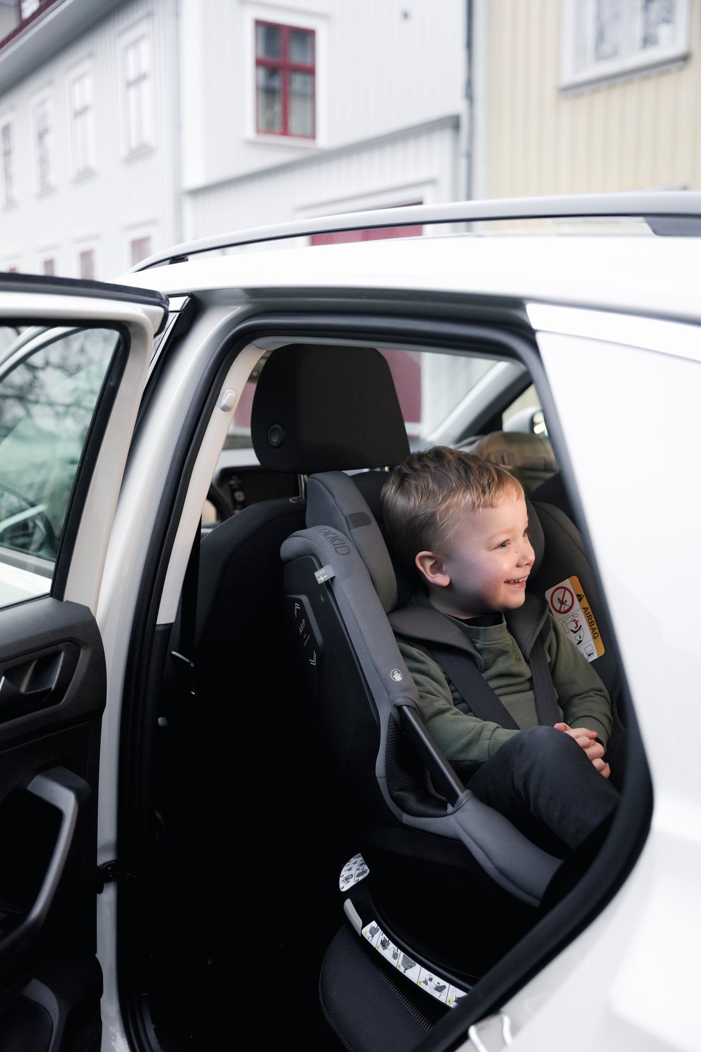 Axkid Spinkid 2 Rotating Isofix Car Seat