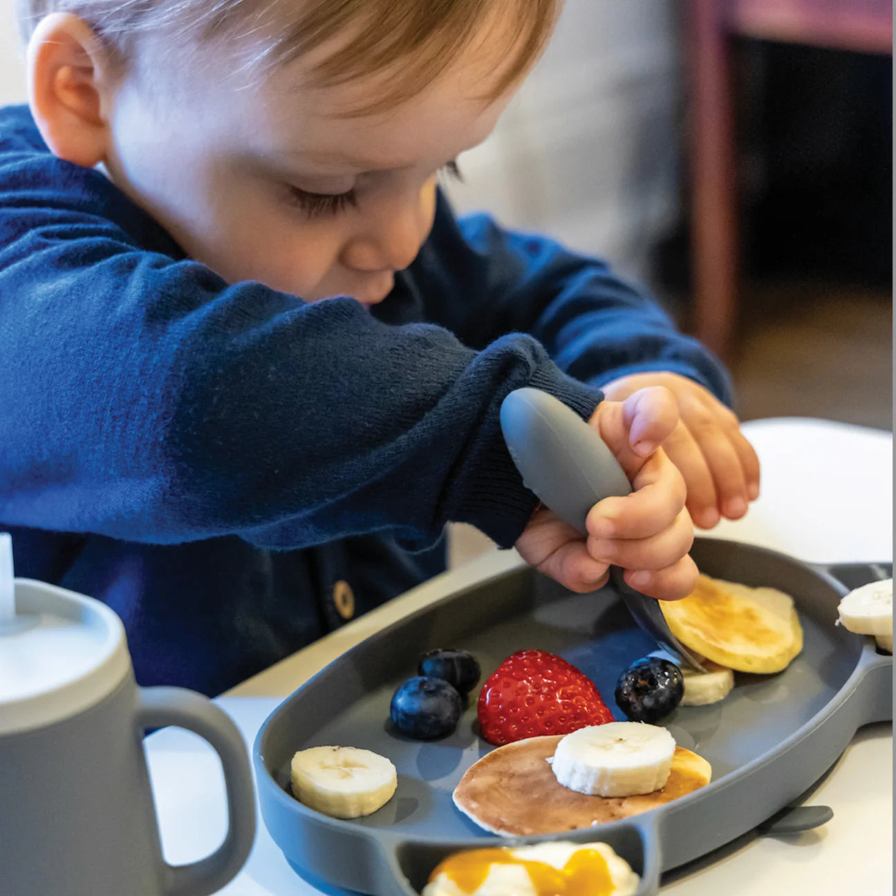 Tum Tum Baby Cutlery Set with Travel Case Grey
