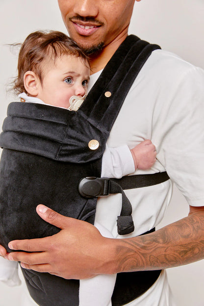 Bizzi Growin Nomad Air Baby Carrier - Panther Black Velvet