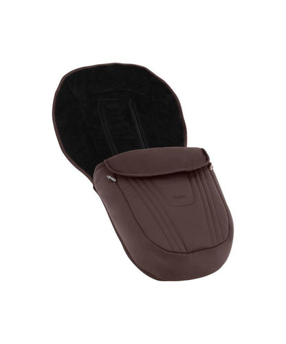Oyster Vee Pushchair and Carrycot Bundle