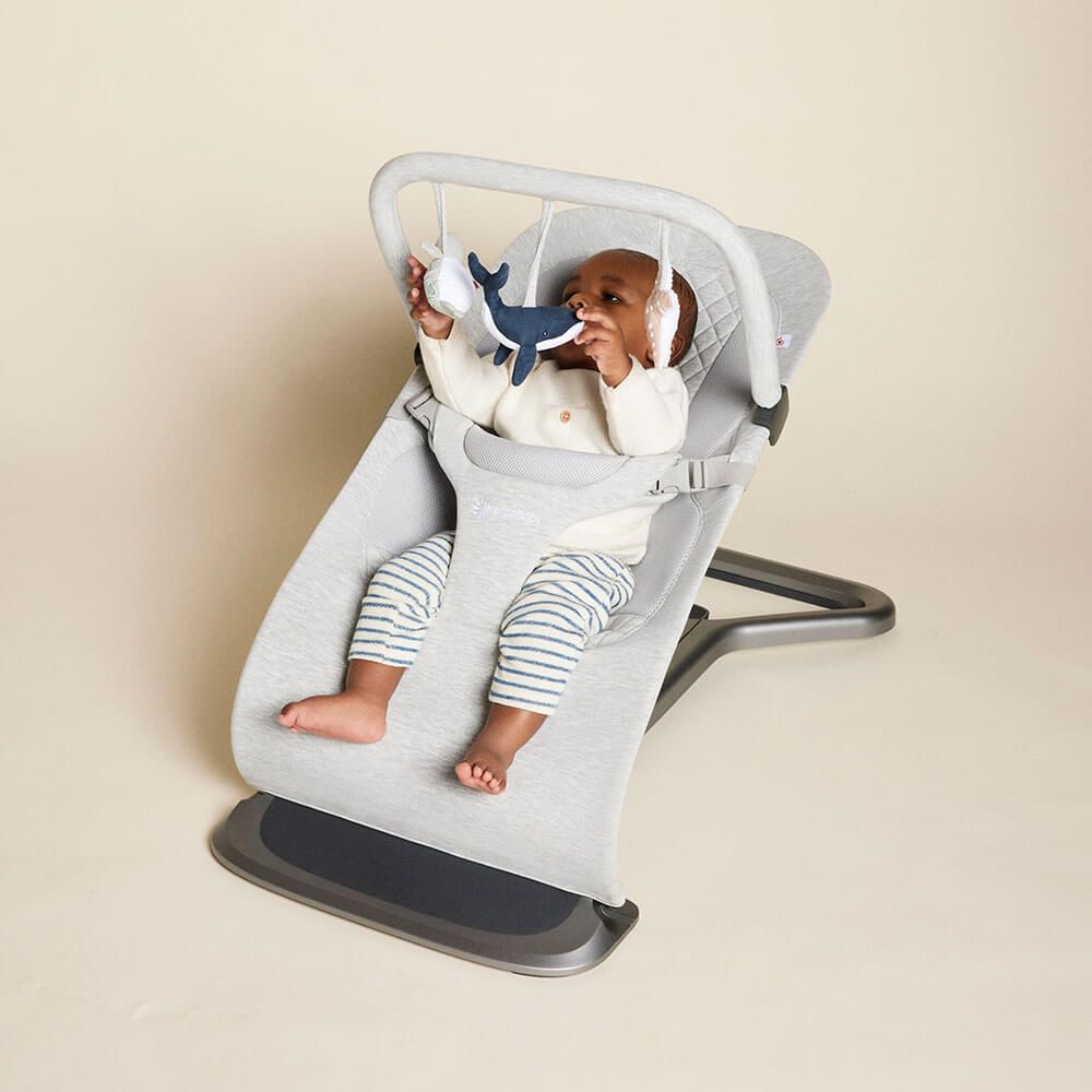 Ergobaby Evolve Bouncer - Toy Bar image 2