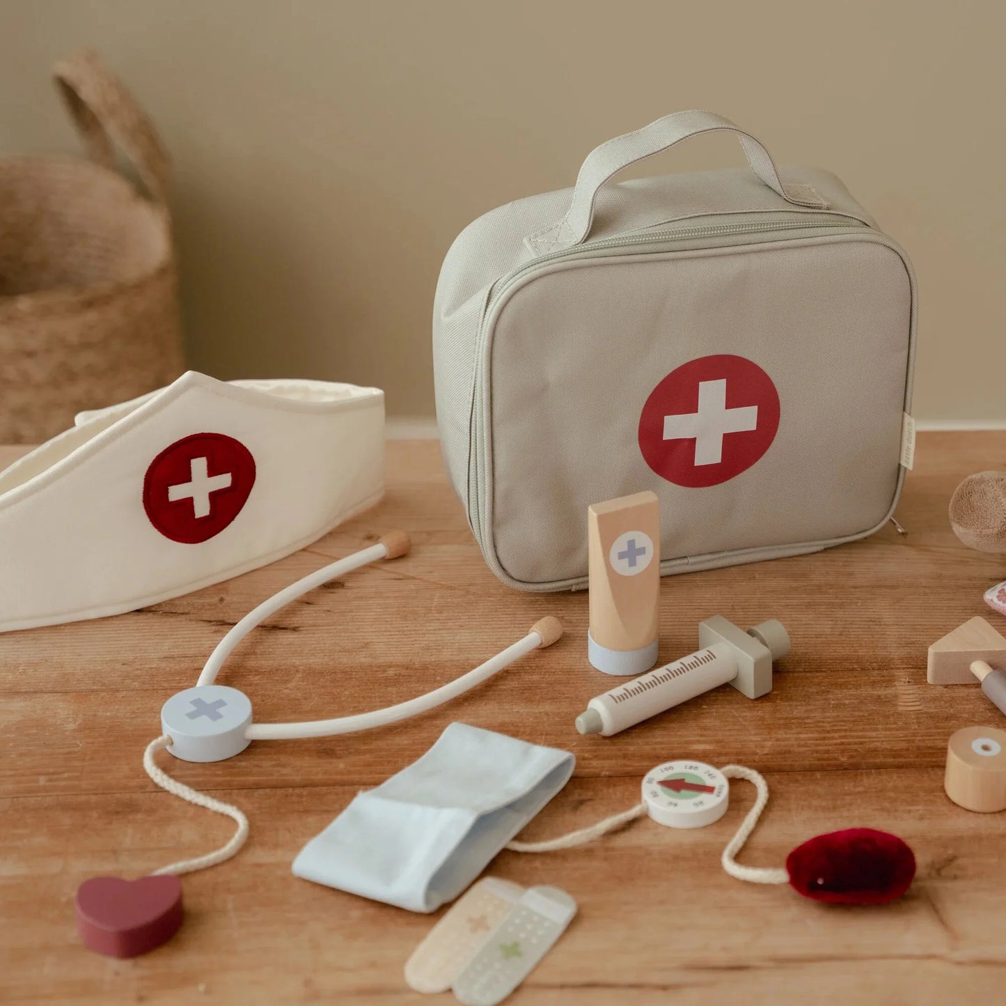 Little Dutch Doctors Bag Playset