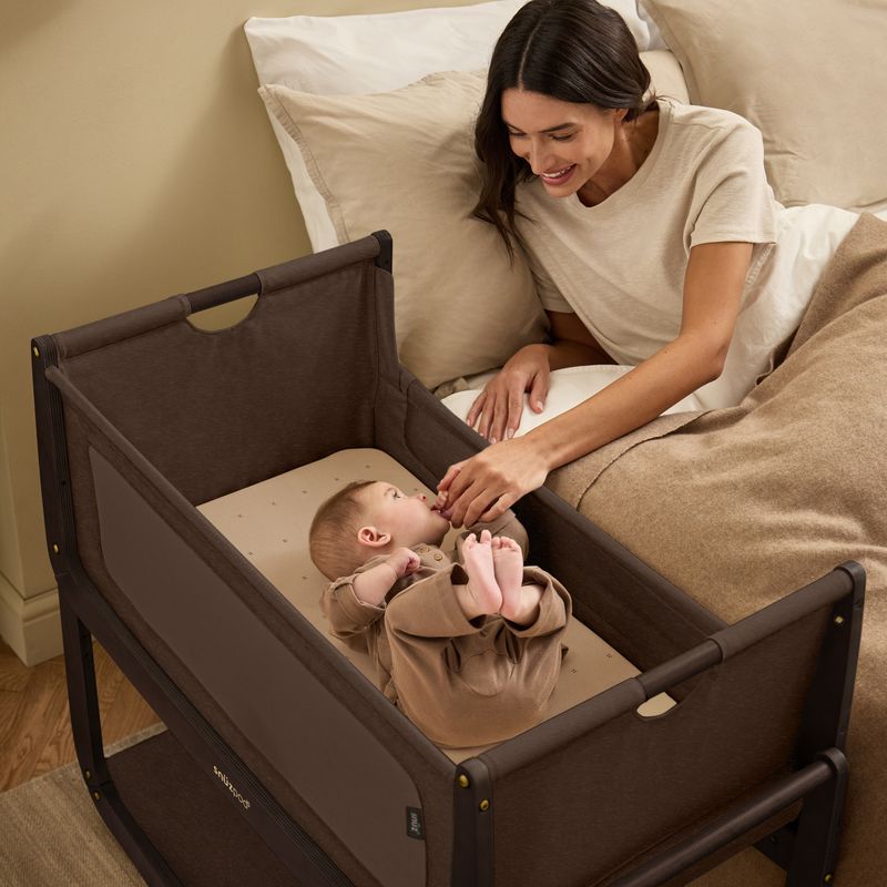 Snüz SnuzPod5 Bedside Crib - Chocolate