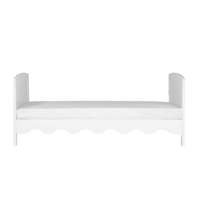 Bebe & Beyond Dancer 3 Piece Nursery Furniture Set - White