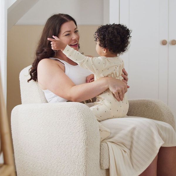 CuddleCo Etta Boucle Nursing Chair - Mushroom