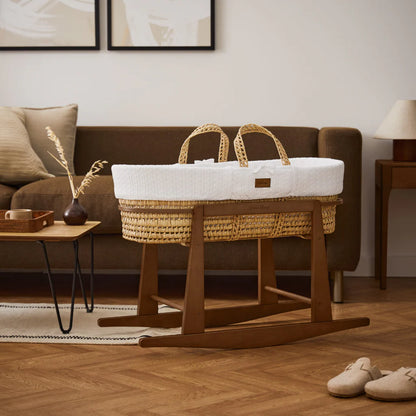 The Little Green Sheep Organic Knitted Moses Basket & Mattress