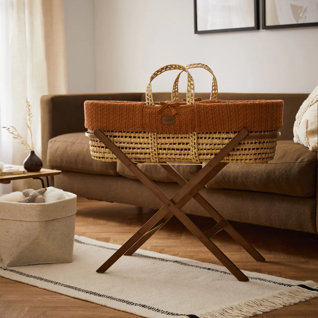 The Little Green Sheep Organic Knitted Moses Basket & Mattress
