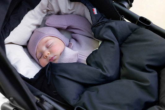 Voksi Explorer Warm Footmuff - Black